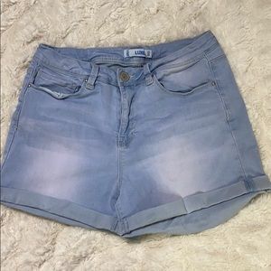 YMI Light wash mid rise jean shorts